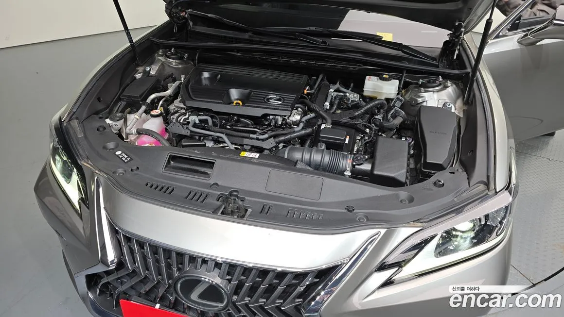 Lexus ES 2023 из KR, фото 6