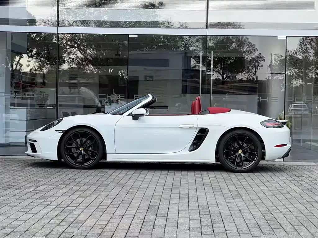 Porsche 718 2025 из CN, фото 4
