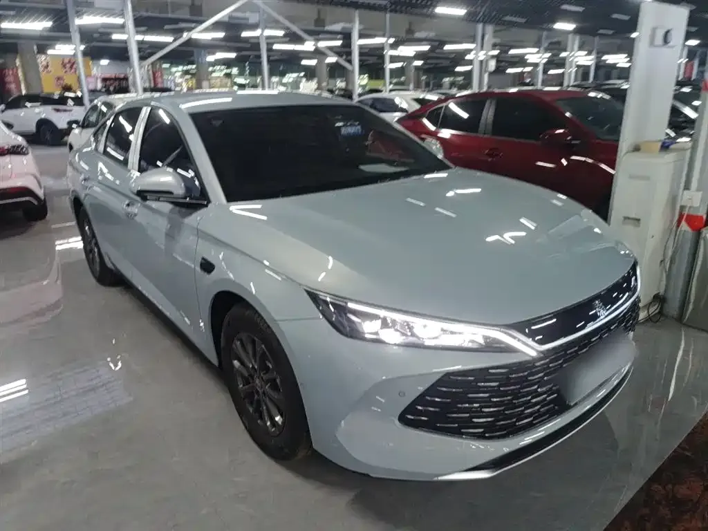 BYD Qin L — фото 4