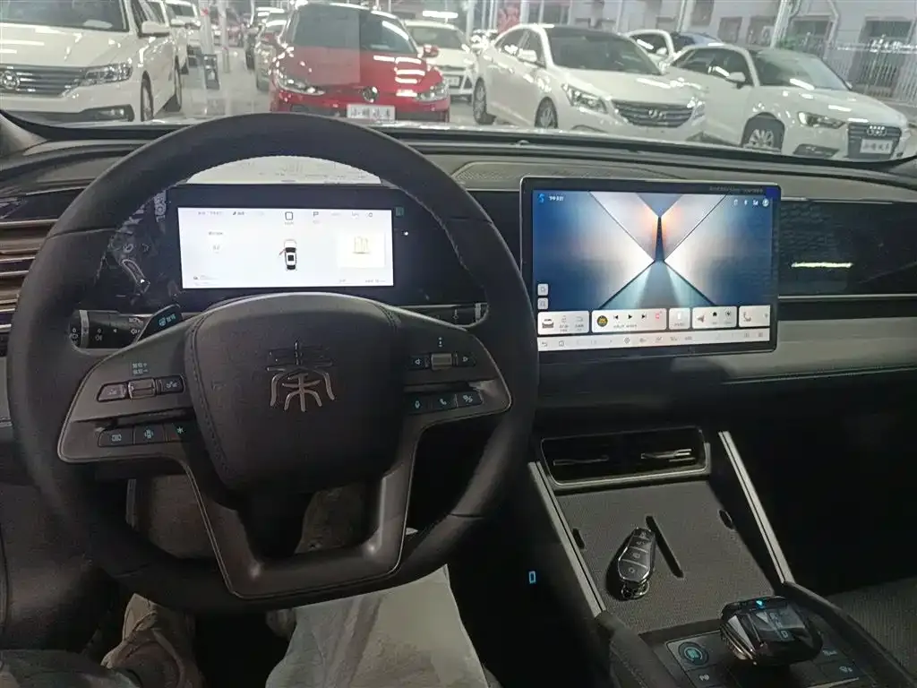 BYD Qin L — фото 9