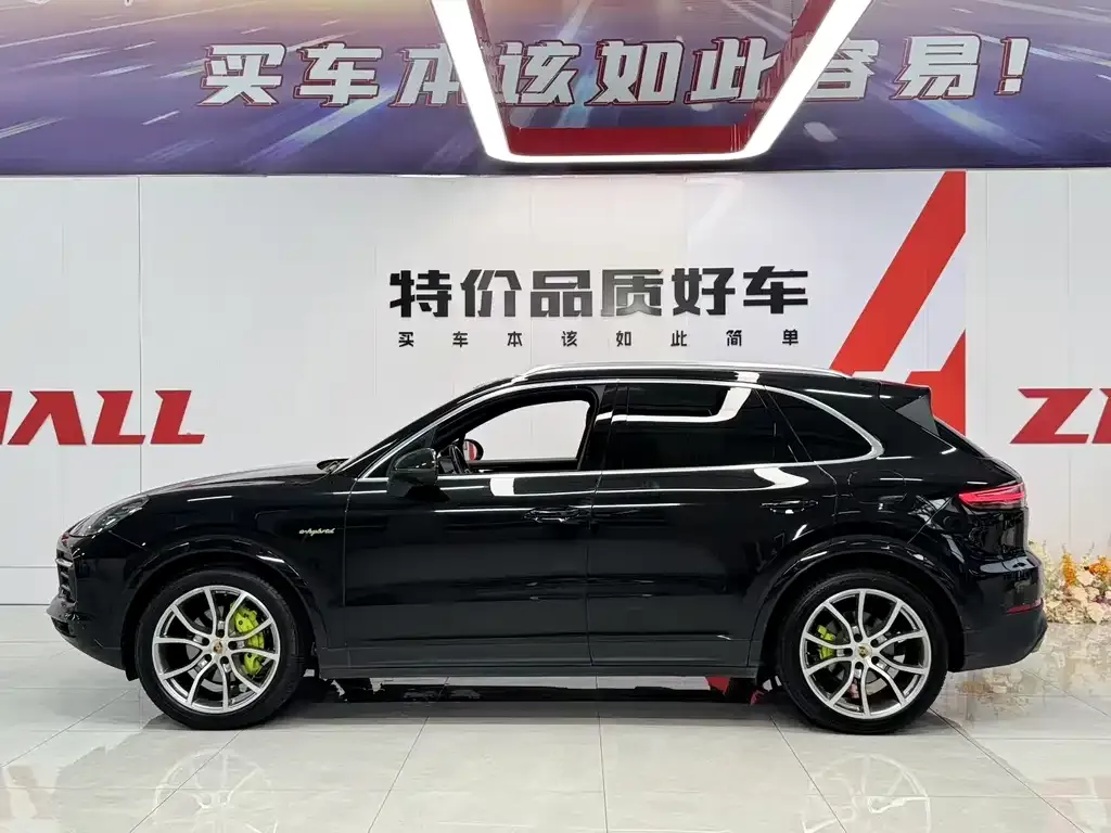 Porsche Cayenne Hybrid 2023 из CN, фото 3