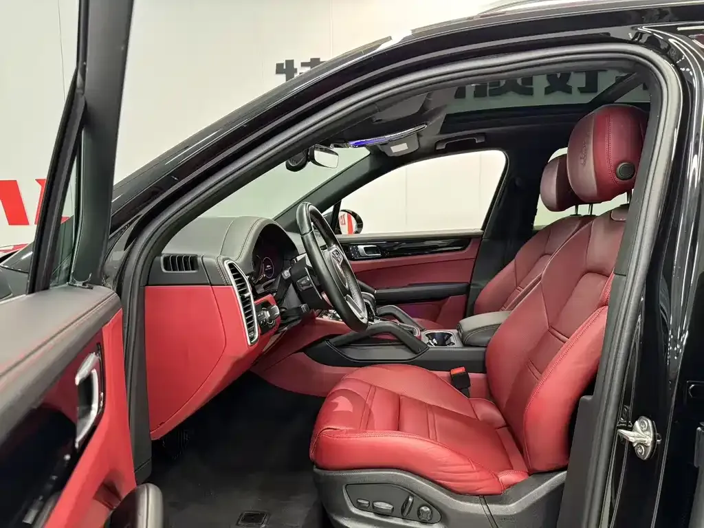 Porsche Cayenne Hybrid 2023 из CN, фото 4