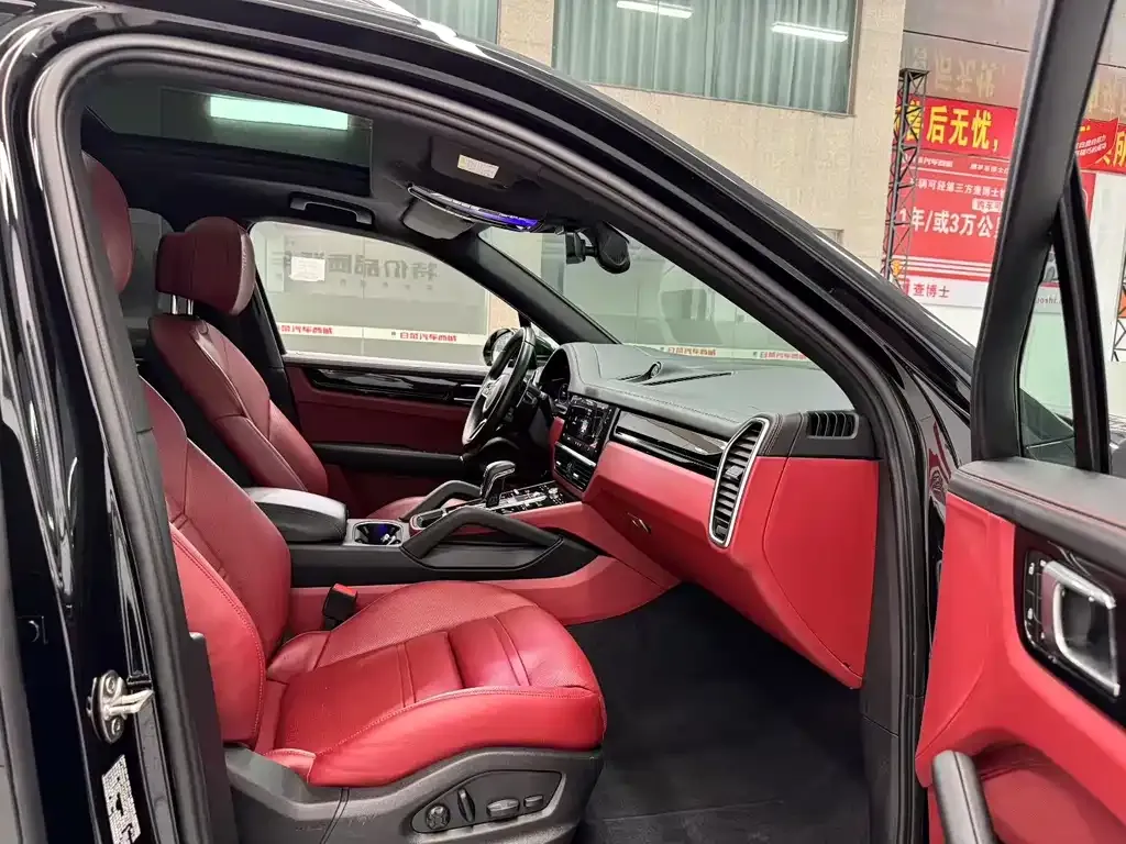 Porsche Cayenne Hybrid 2023 из CN, фото 6