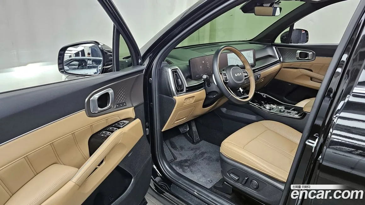 Kia Sorento — фото 10