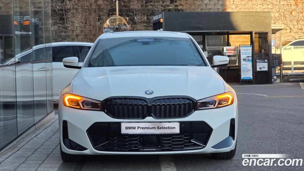 BMW 3-Series 2024 из KR, фото 3