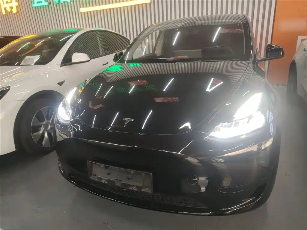 Tesla Model Y 2024 из CN, фото 3