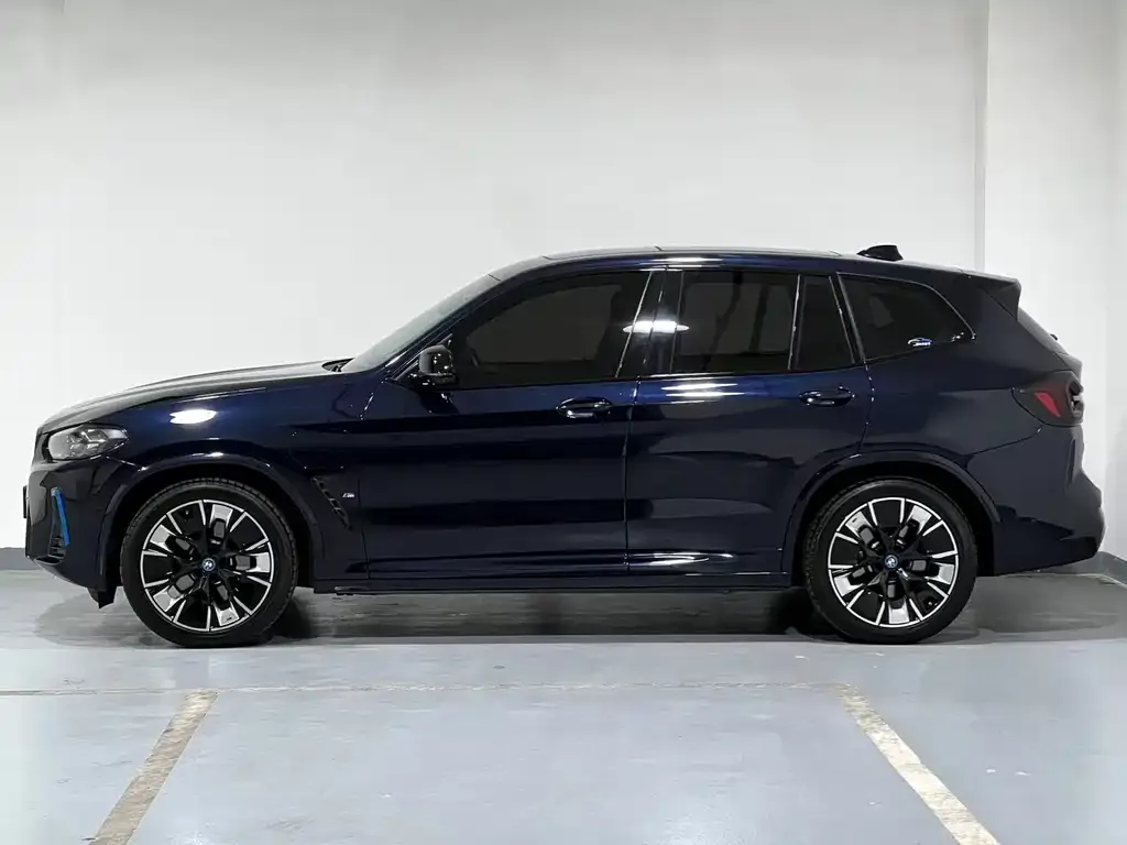 BMW iX3 2022 из CN, фото 4