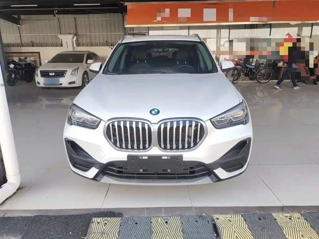 BMW X1 2023 из CN, фото 3