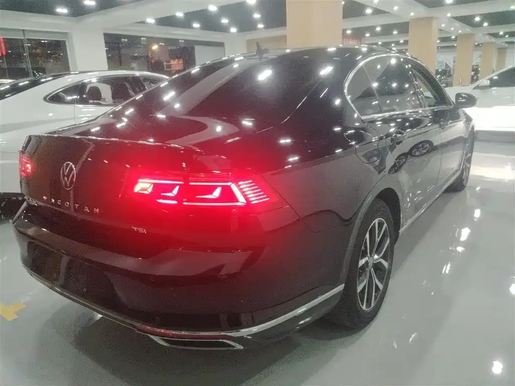 Volkswagen Magotan 2021 из CN, фото 7