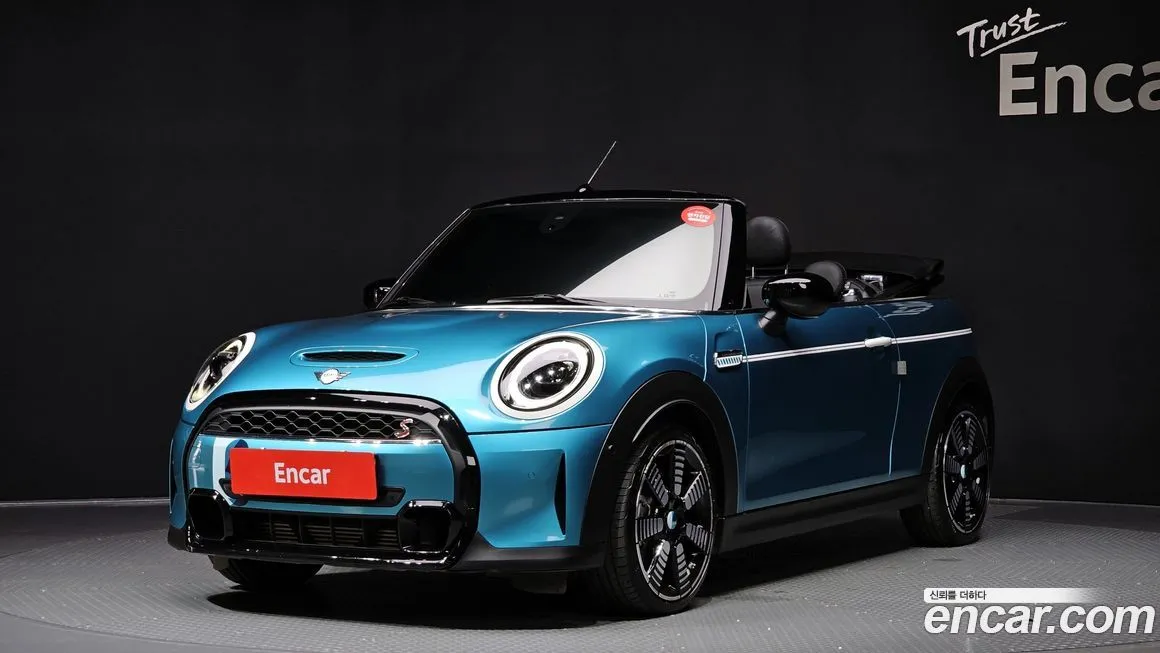 Mini Cooper Convertible 2023 из KR, фото 1