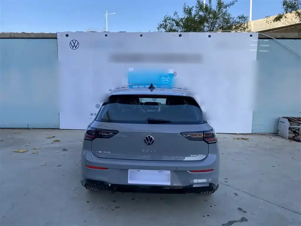 Volkswagen Golf 2025 из CN, фото 6