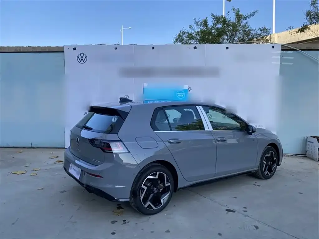 Volkswagen Golf 2025 из CN, фото 7