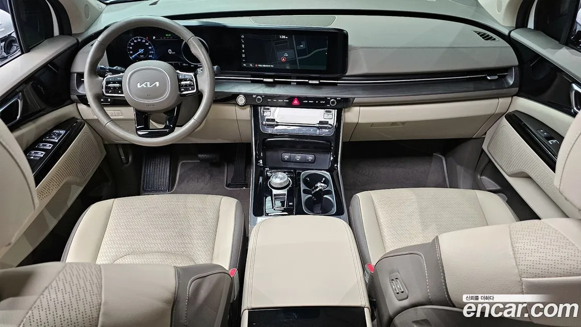 Kia Carnival — фото 7