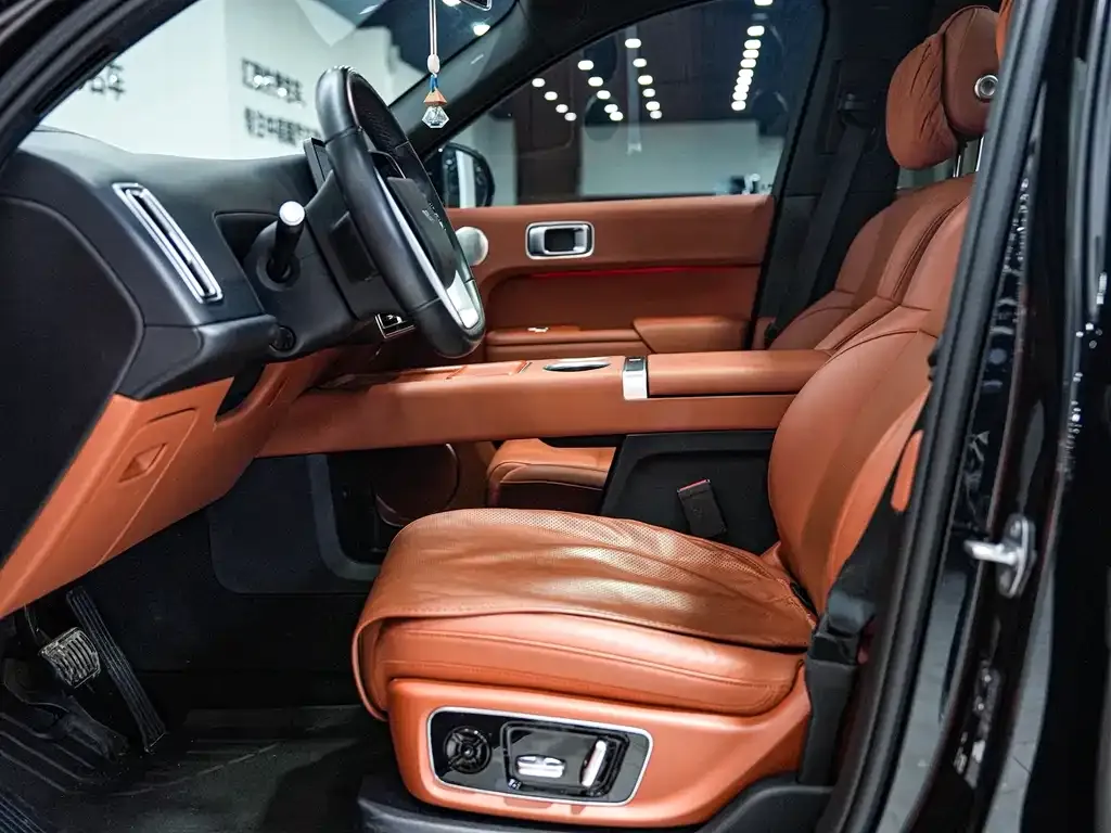 Li Auto L8 2024 из CN, фото 7