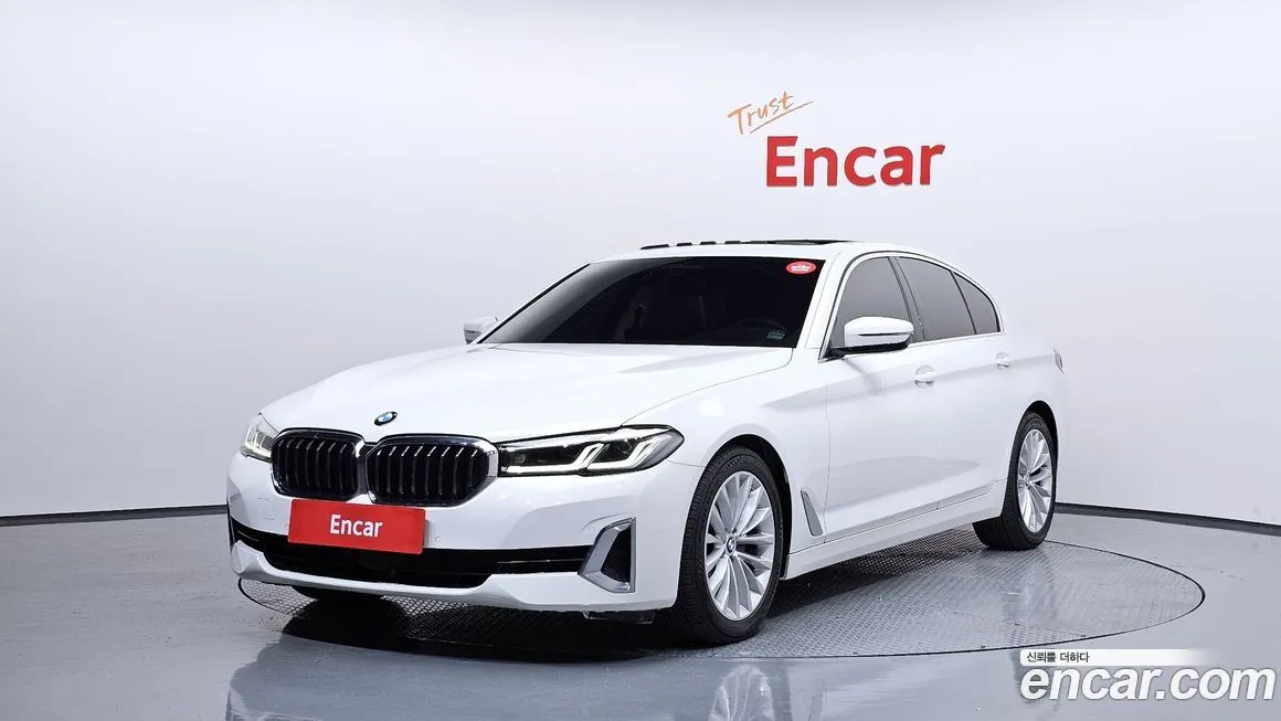 BMW 5-Series 2023 из KR, фото 1