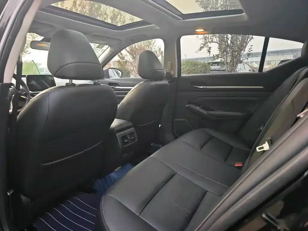Nissan Teana 2023 из CN, фото 6