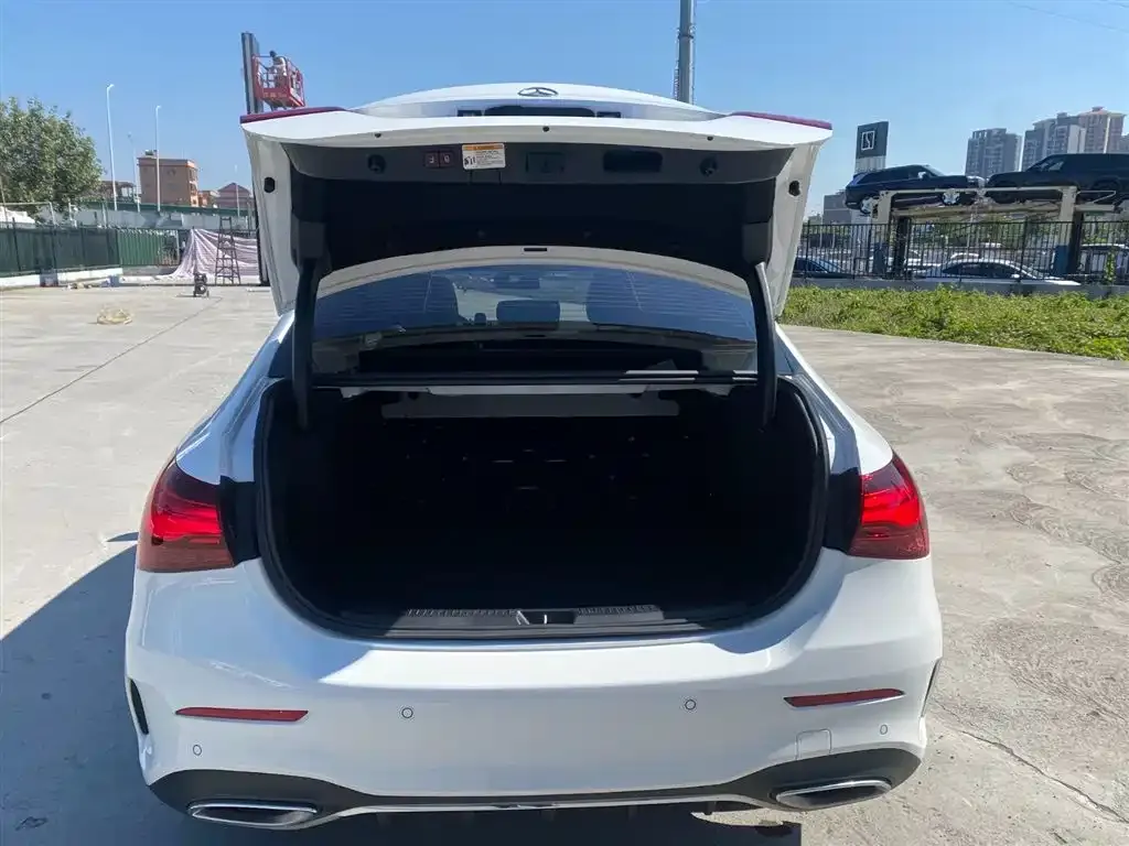 Mercedes-Benz A-Class 2023 из CN, фото 8