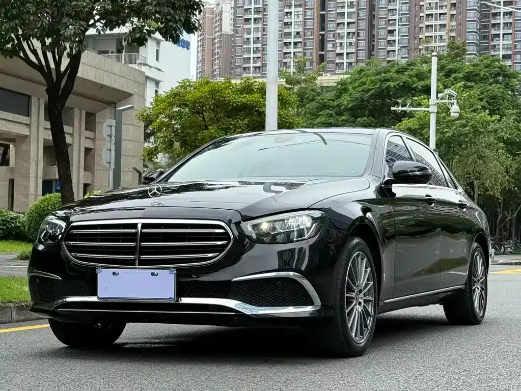 Mercedes-Benz E-Class 2023 из CN, фото 1