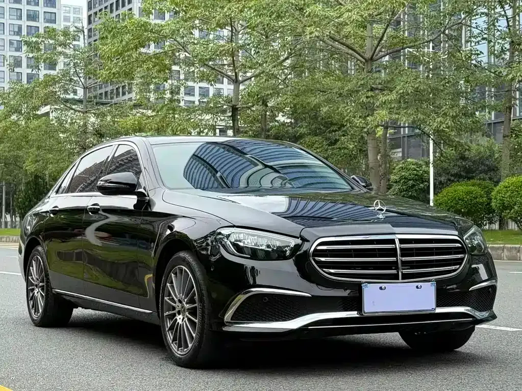 Mercedes-Benz E-Class 2023 из CN, фото 3