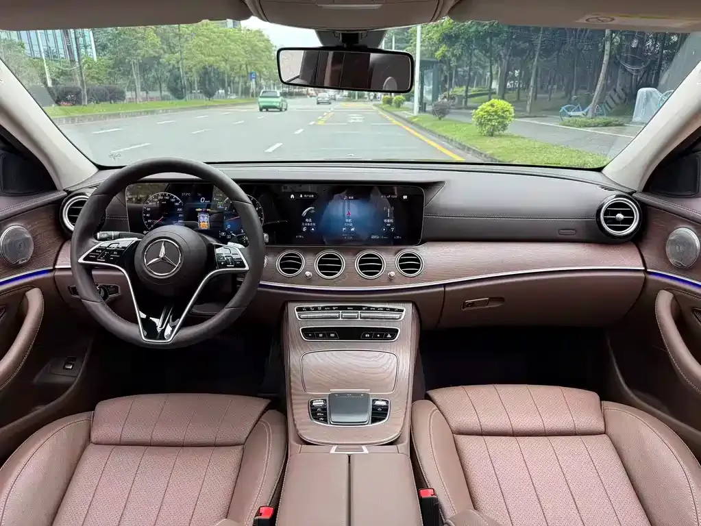 Mercedes-Benz E-Class 2023 из CN, фото 7