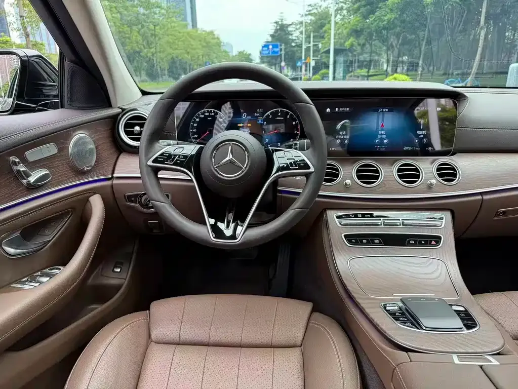 Mercedes-Benz E-Class 2023 из CN, фото 8