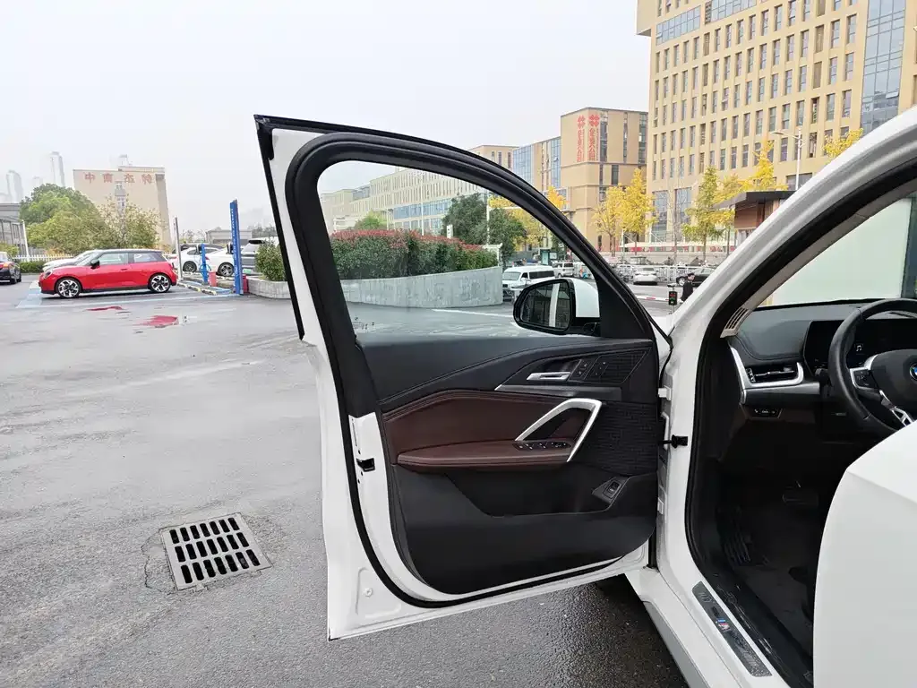 BMW X1 2024 из CN, фото 10