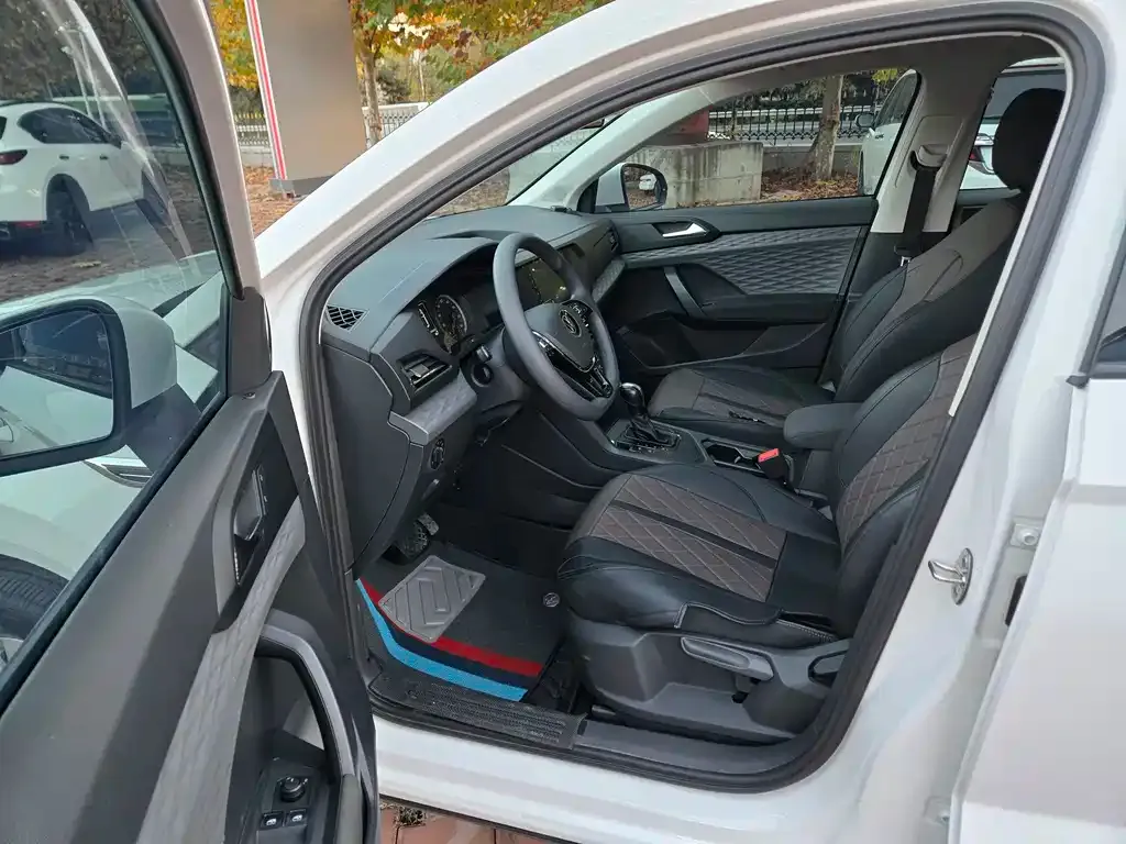 Volkswagen Tharu 2021 из CN, фото 7