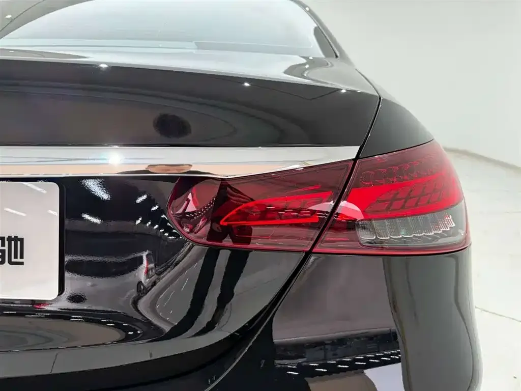 Mercedes-Benz E-Class 2023 из CN, фото 10
