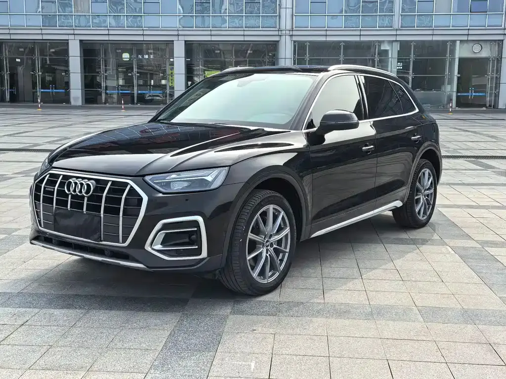 Audi Q5L 2022 из CN, фото 1