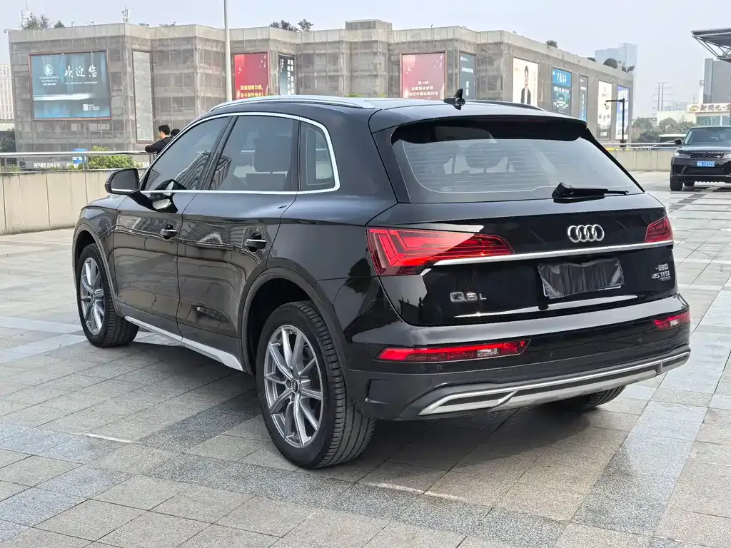 Audi Q5L 2022 из CN, фото 7