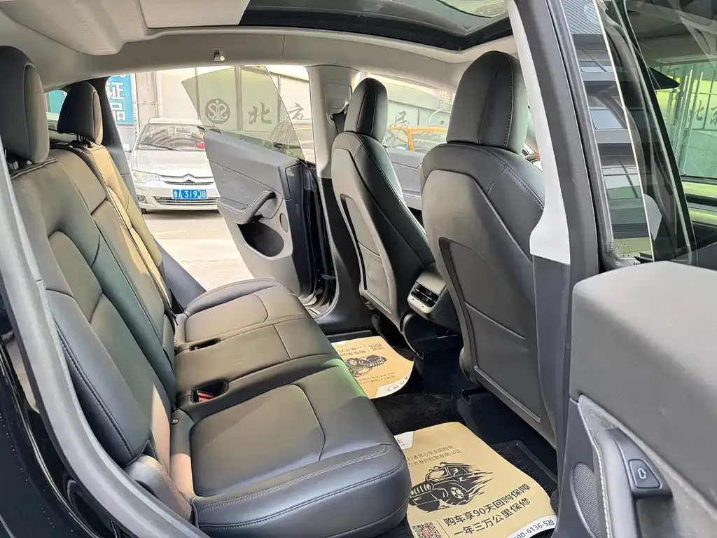 Tesla Model Y 2021 из CN, фото 10