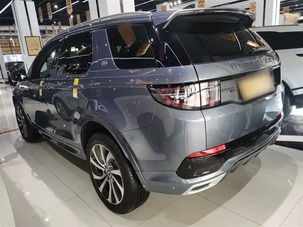 Land Rover Discovery Sport — фото 5