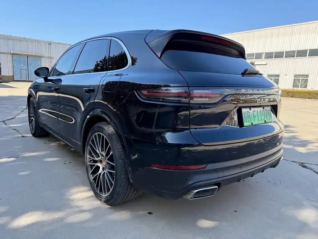 Porsche Cayenne Hybrid 2023 из CN, фото 6