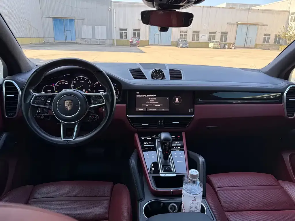 Porsche Cayenne Hybrid 2023 из CN, фото 9