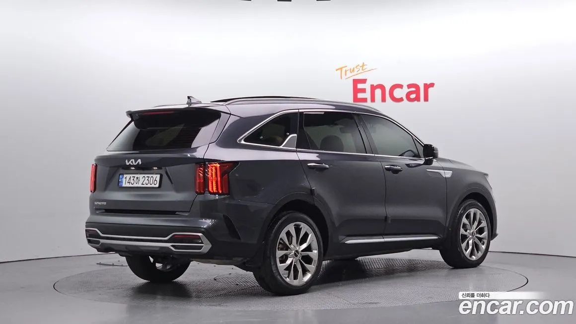 Kia Sorento 2023 из KR, фото 2