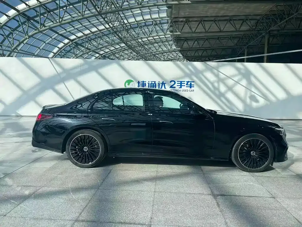 Mercedes-Benz E-Class (Import) 2024 из CN, фото 2