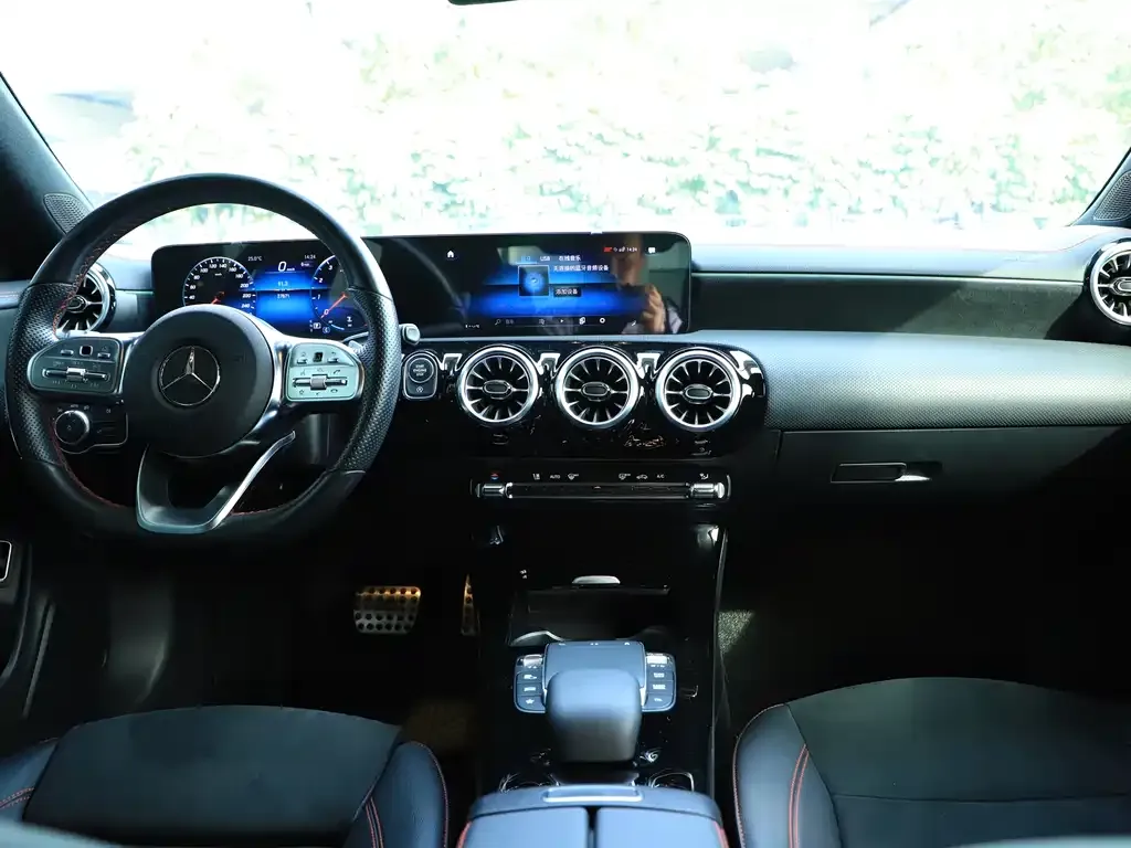 Mercedes-Benz CLA (Import) 2023 из CN, фото 10