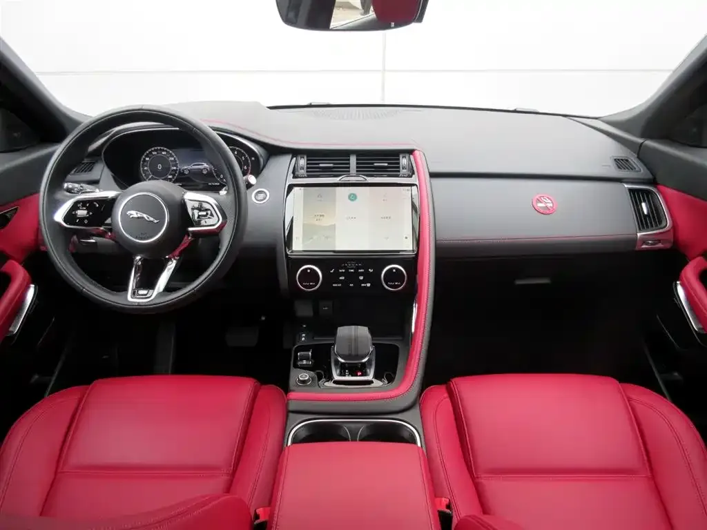 Jaguar E-PACE 2023 из CN, фото 8