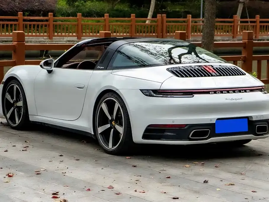 Porsche 911 2022 из CN, фото 4