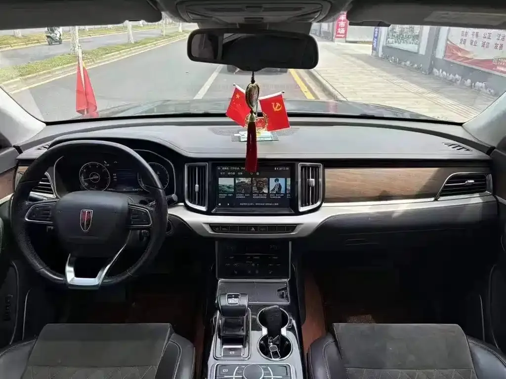 Hongqi HS7 2021 из CN, фото 5