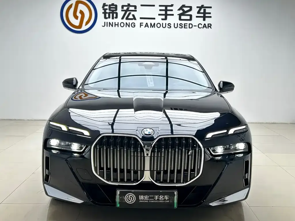 BMW i7 2023 из CN, фото 2