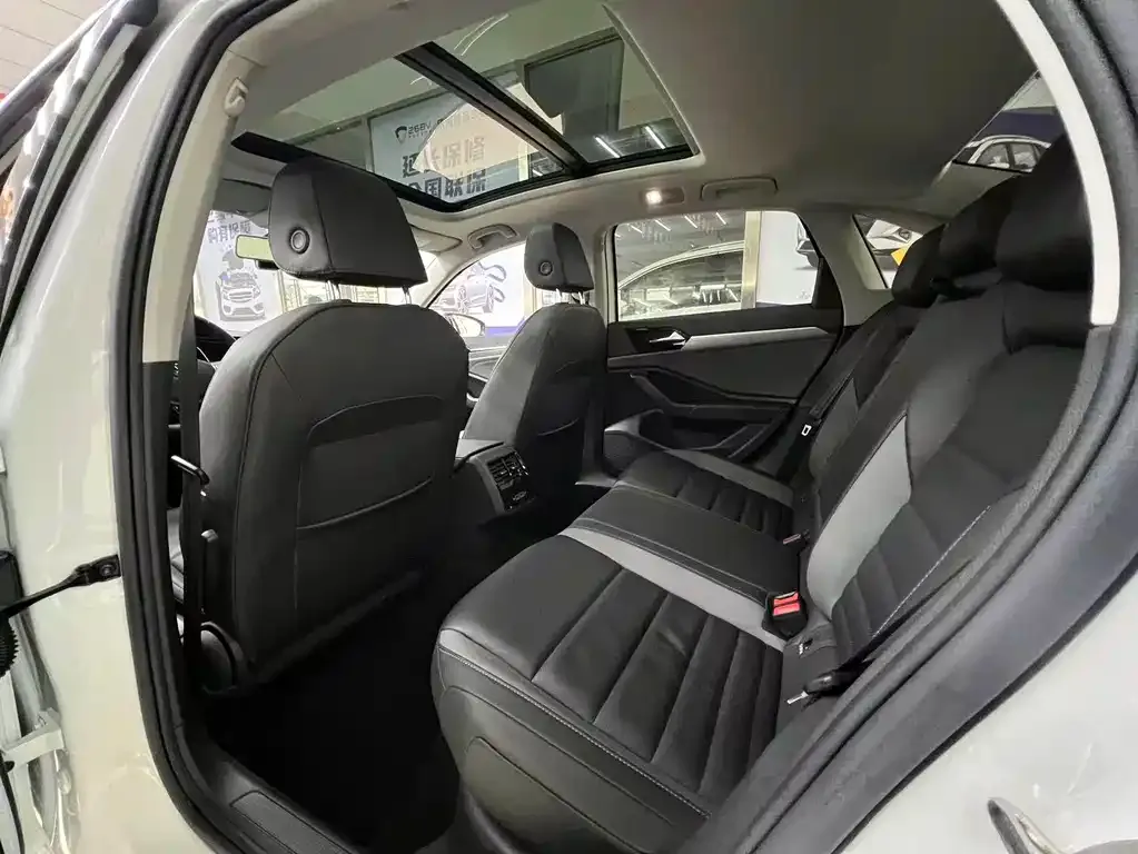 Volkswagen Sagitar 2022 из CN, фото 7