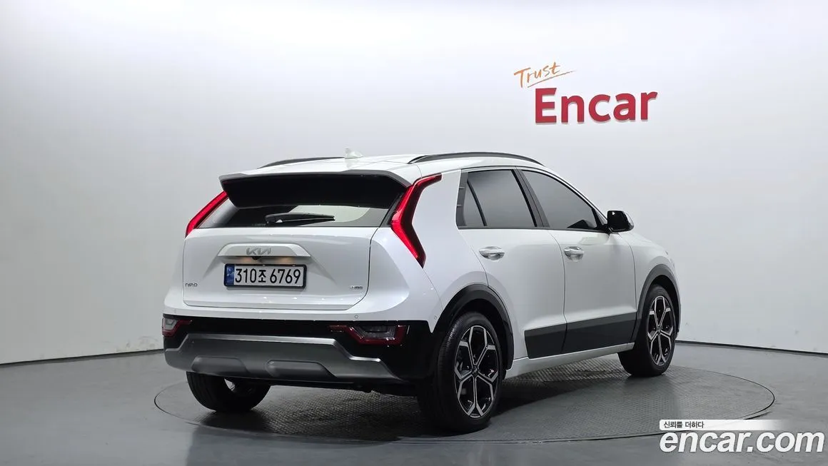 Kia Niro 2022 из KR, фото 2