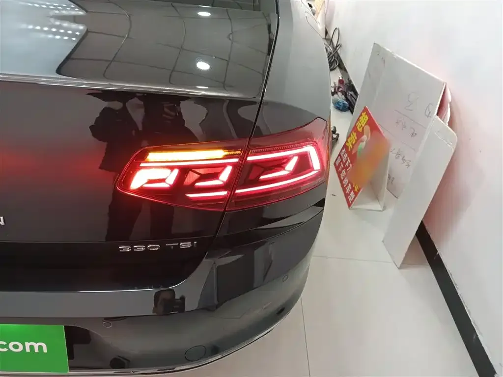 Volkswagen Magotan 2023 из CN, фото 8