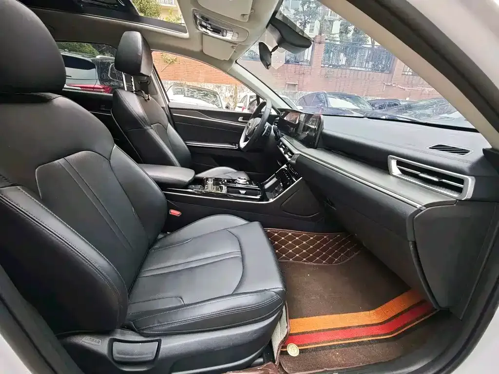 Kia K5 2022 из CN, фото 10