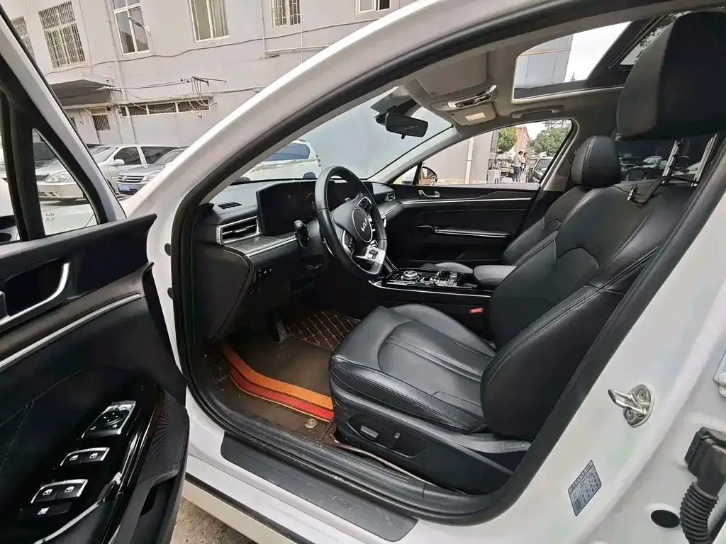 Kia K5 2022 из CN, фото 4