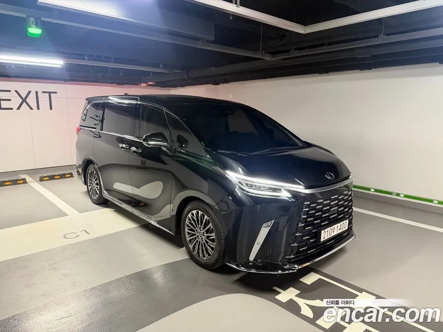 Lexus LM 2025 из KR, фото 1