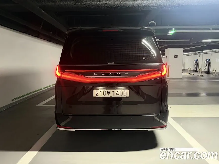Lexus LM 2025 из KR, фото 4