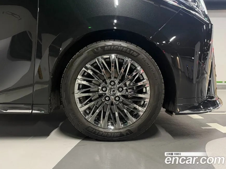 Lexus LM 2025 из KR, фото 6