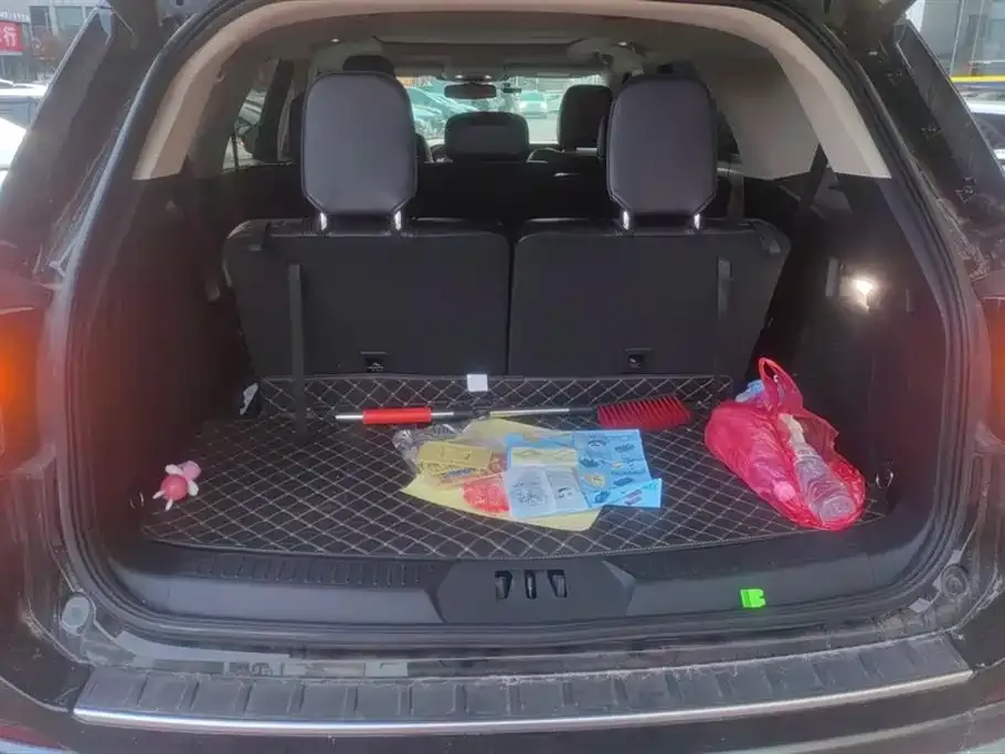 Ford Explorer 2022 из CN, фото 4